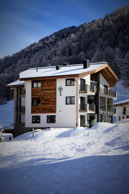 Engadin Lodge Premium & Private Samnaun Exterior photo