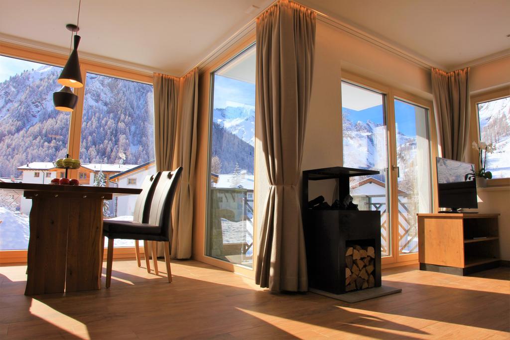 Engadin Lodge Premium & Private Samnaun Exterior photo